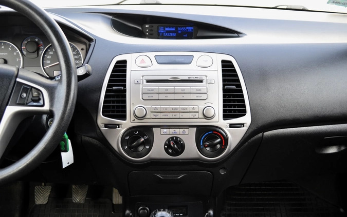 Hyundai i20 cena 14999 przebieg: 150000, rok produkcji 2010 z Gdańsk małe 781